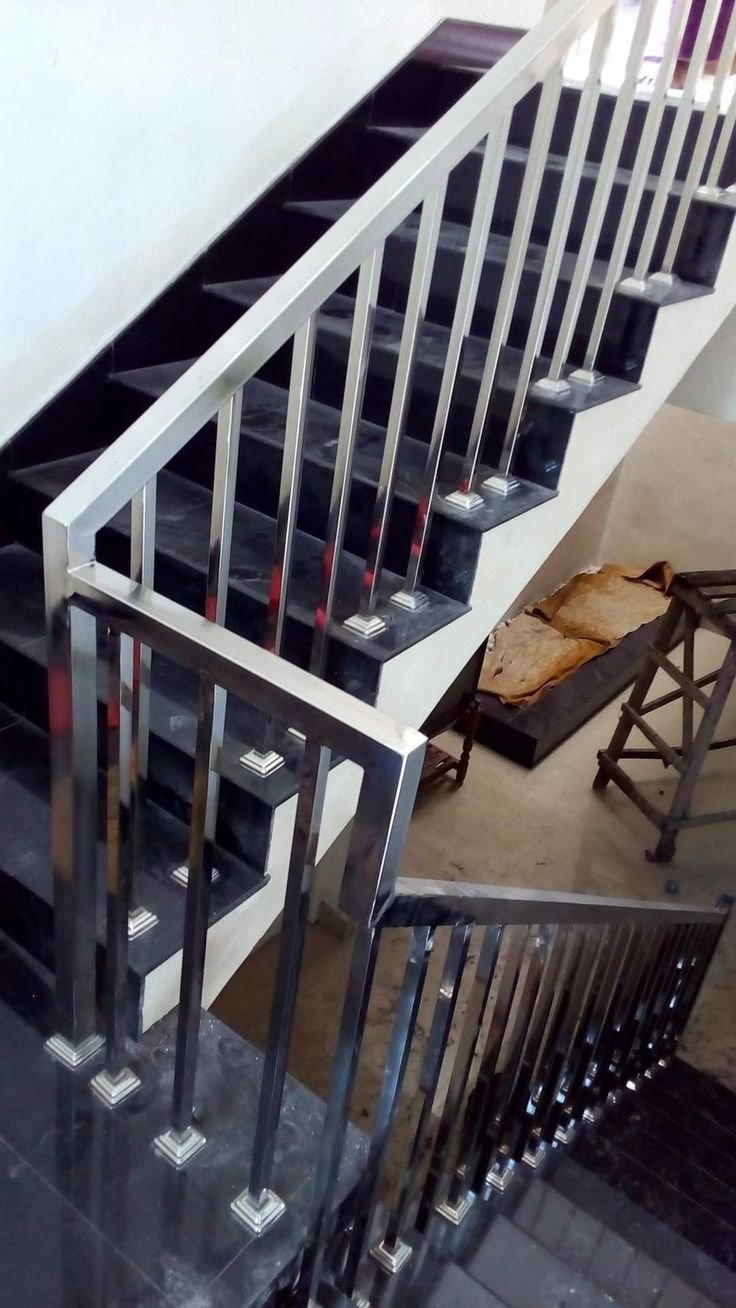 Custom SS Panel Railing